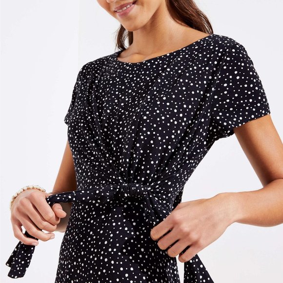 LOFT Dresses & Skirts - LOFT Polka Dot Tie Dress